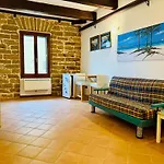Centro Storico - Fronte Mare - Aquasale Apartment Alghero